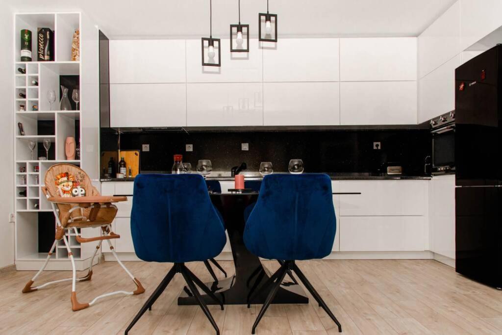 Super Luxurious & Spacious Designer Apartment. Стара Загора Екстериор снимка